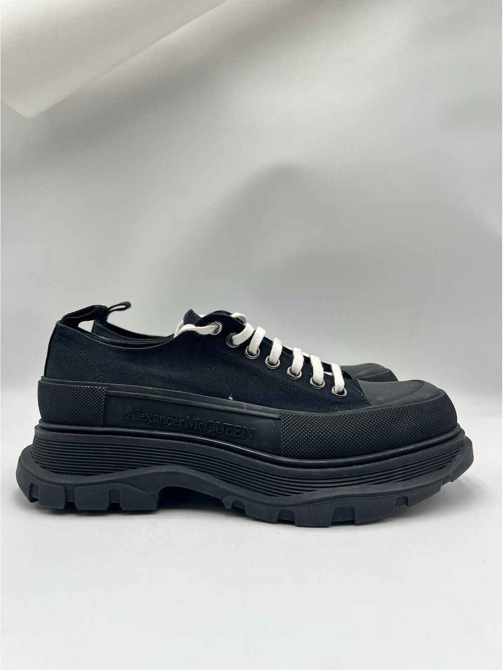 Alexander McQueen black canvas Tread Slick lace-up sneaker Size 43.5
